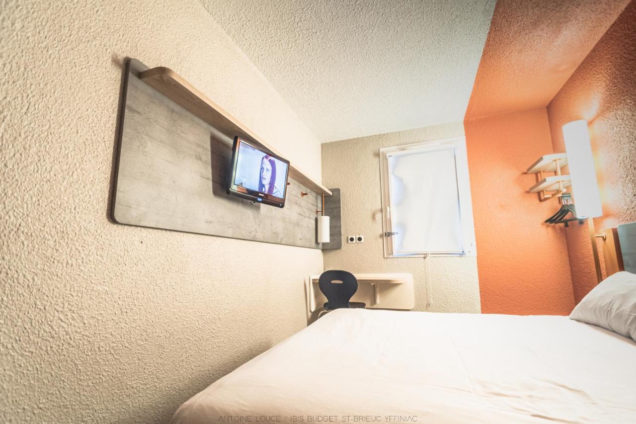 ไอบิส บัดเจ็ต แซ็งบริยุก อีฟฟิเนียก Hotel Yffiniac ภายนอก รูปภาพ